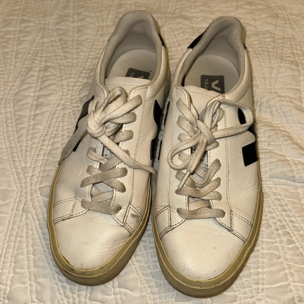 Veja White Sneakers 👟 9